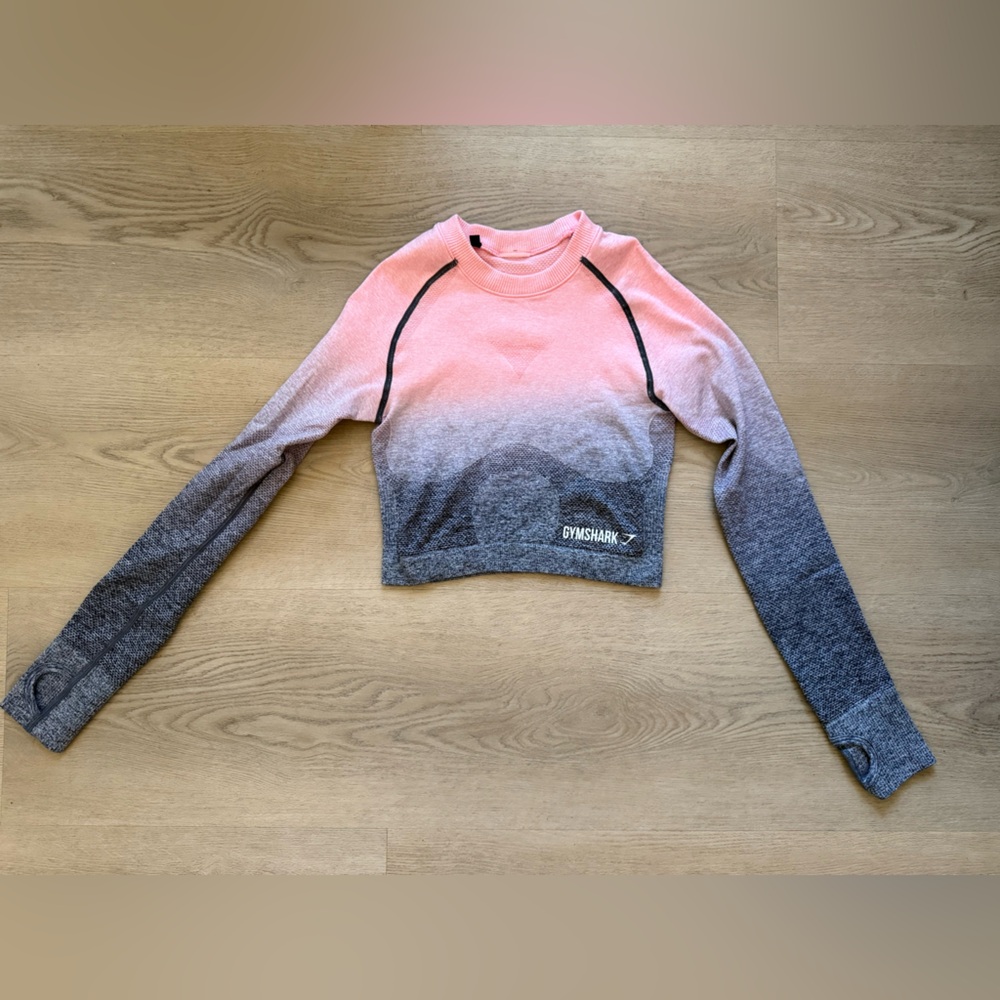 NWOT Gymshark Ombre Long Sleeve Crop Top